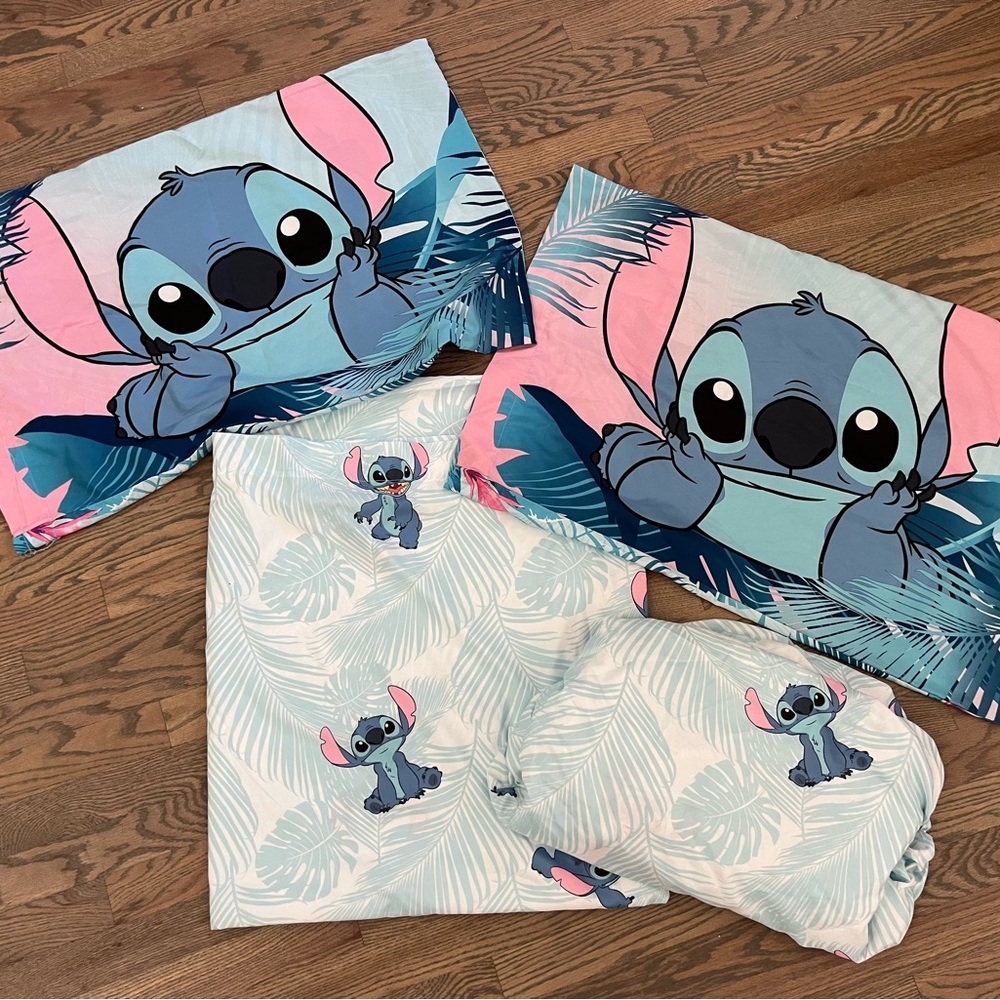 New! Disney Lilo & Stitch Sheet Set –  size Full / Queen